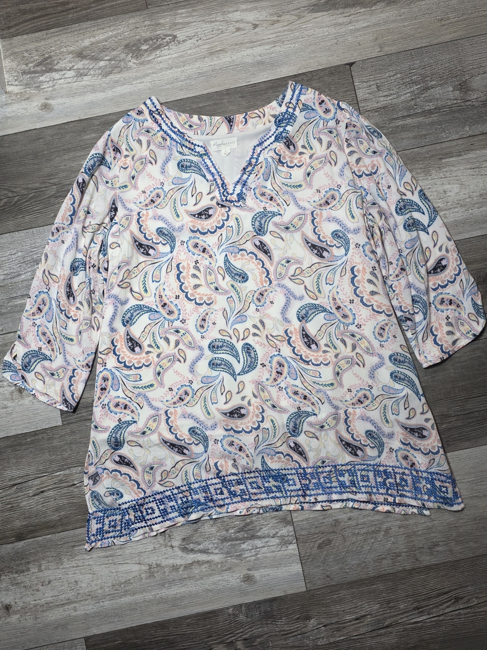 Magnolia Grace Women's Belline  Embroidered Paisley AOP Peasant Tunic Top Sz Lg